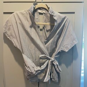 Lush Blouse blue white striped size Small